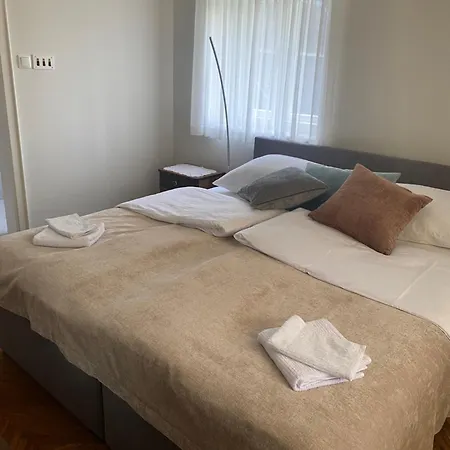 Na Dolini Semesterbostad *
